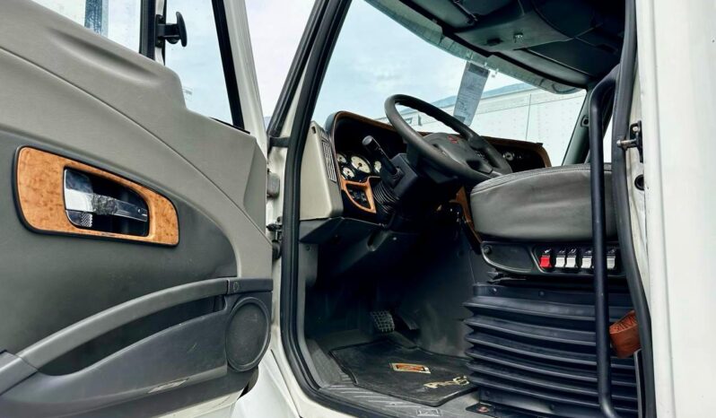 
								Tractocamion Prostar 2016 full									